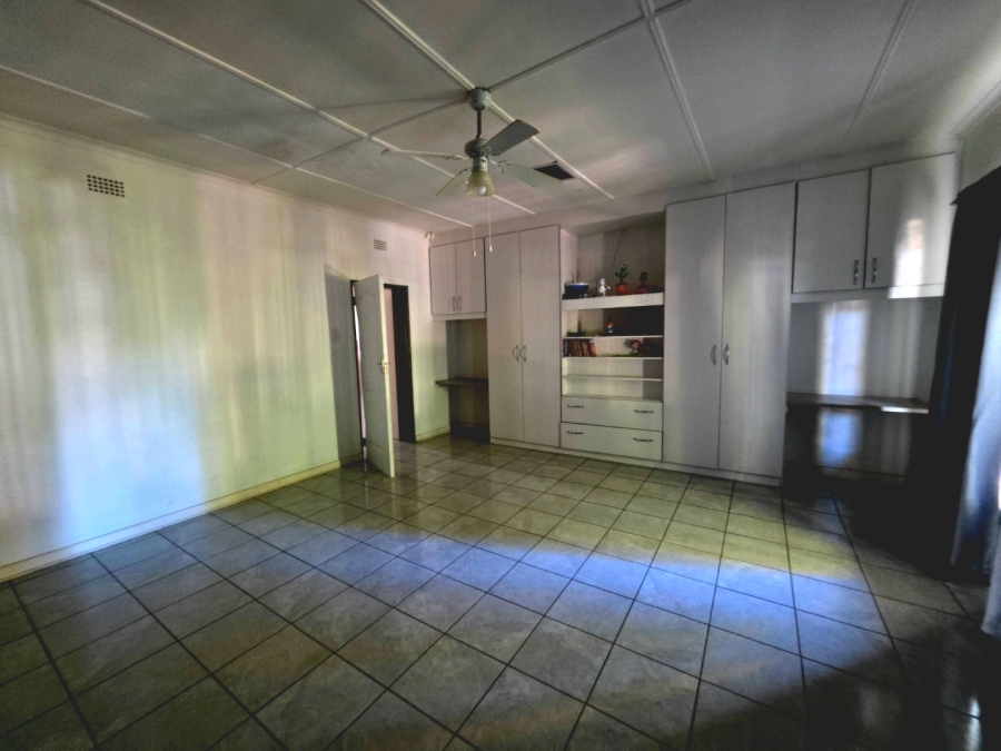 4 Bedroom Property for Sale in Oosterville Northern Cape